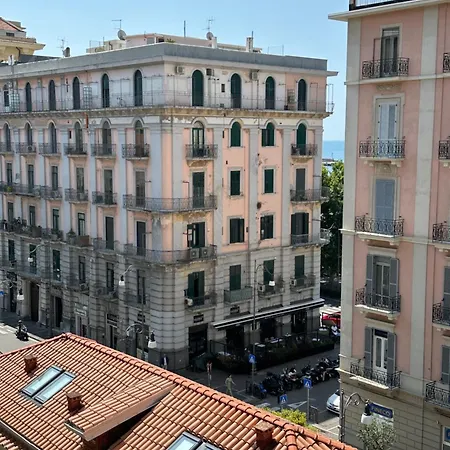 Couette-café Fine Flat La Rotonda 3*