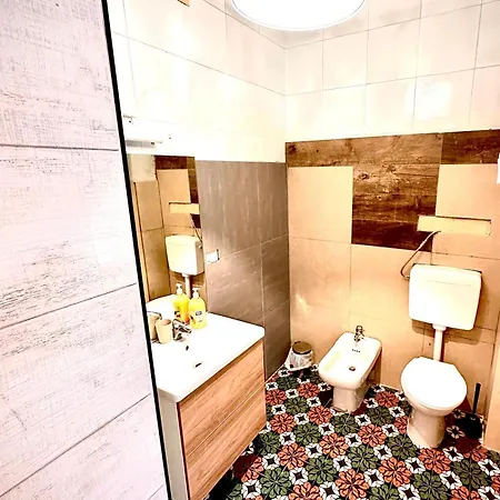 Fine Flat La Rotonda