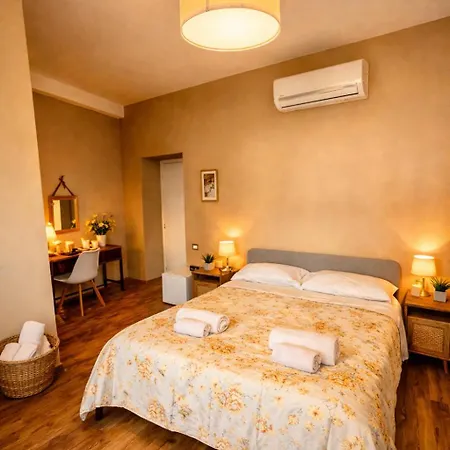 Fine Flat La Rotonda